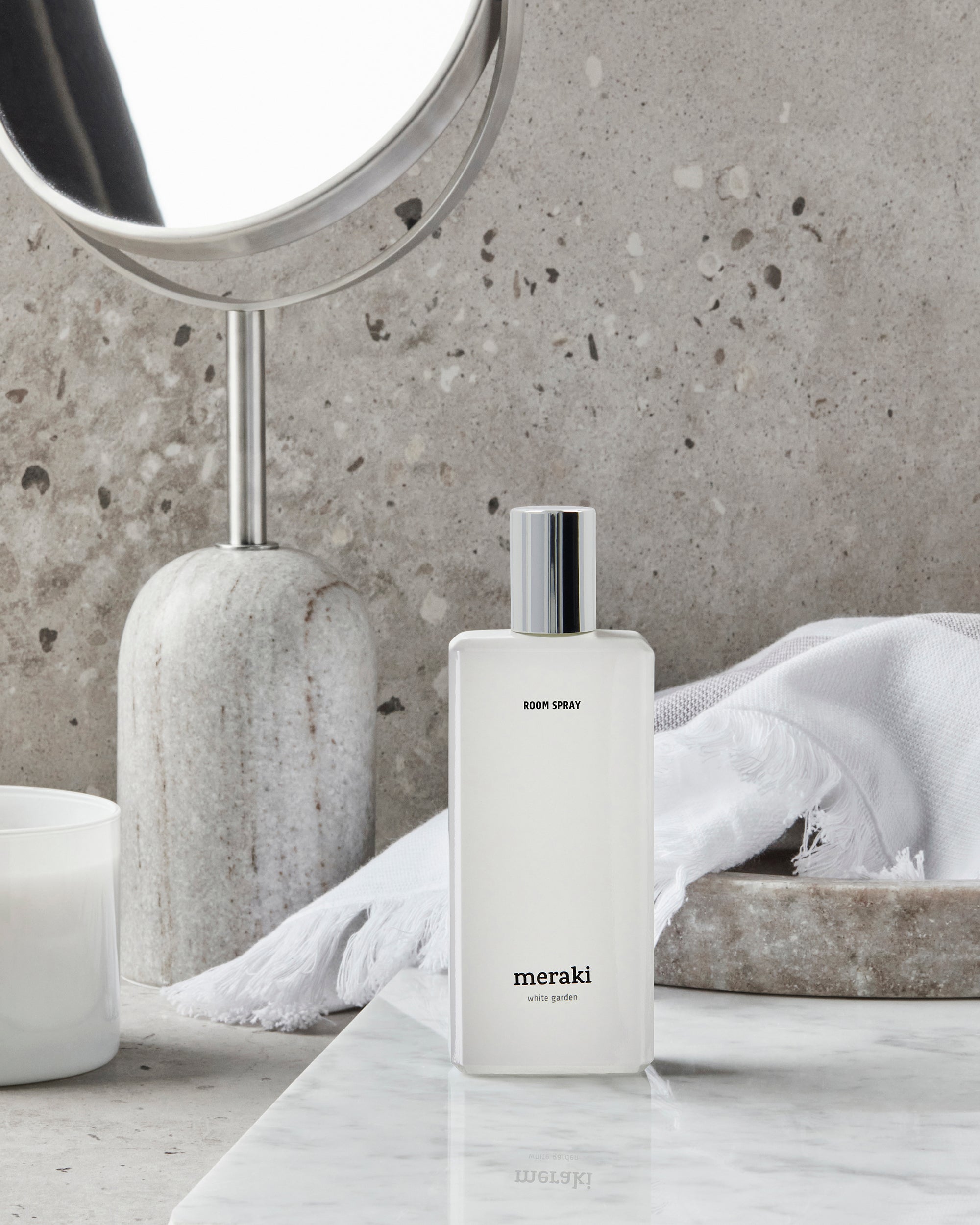 Perfum per llar en esprai White garden