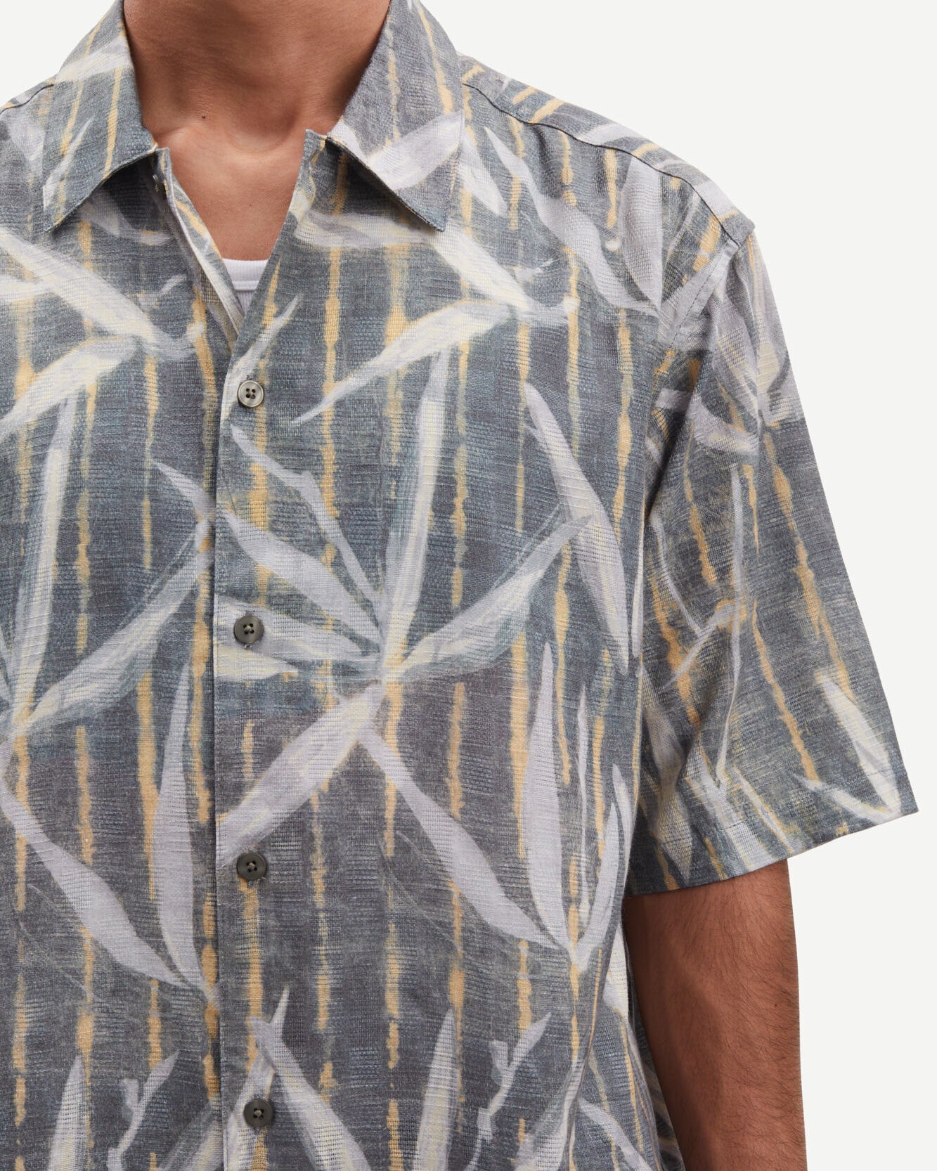 Saayo X 15142 Shirt - Blurred Palms